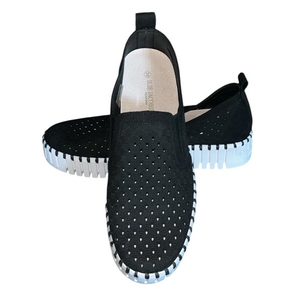 Ilse Jacobsen Hornbaek Tulip Platform Slip-On Low-Top in Black Size 9 - Picture 1 of 9